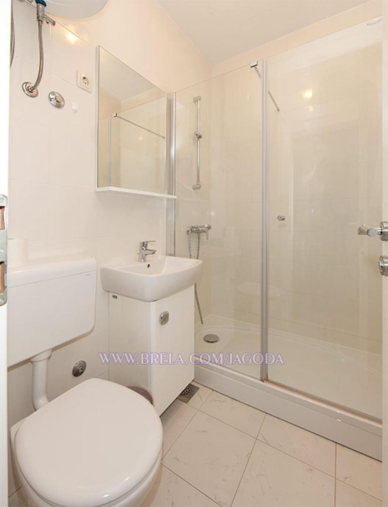 Apartments Jagoda Brela Bilik gambar